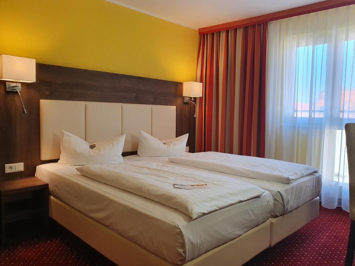 Invite Hotel Nuernberg City Ngoại thất bức ảnh