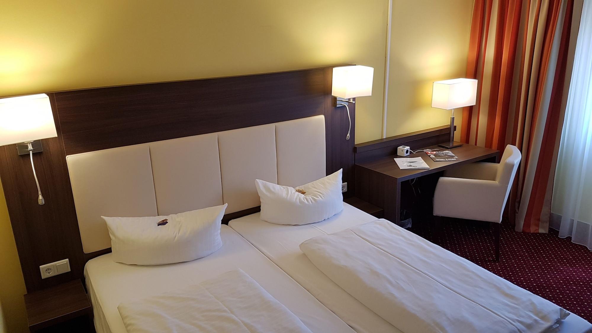 Invite Hotel Nuernberg City Ngoại thất bức ảnh