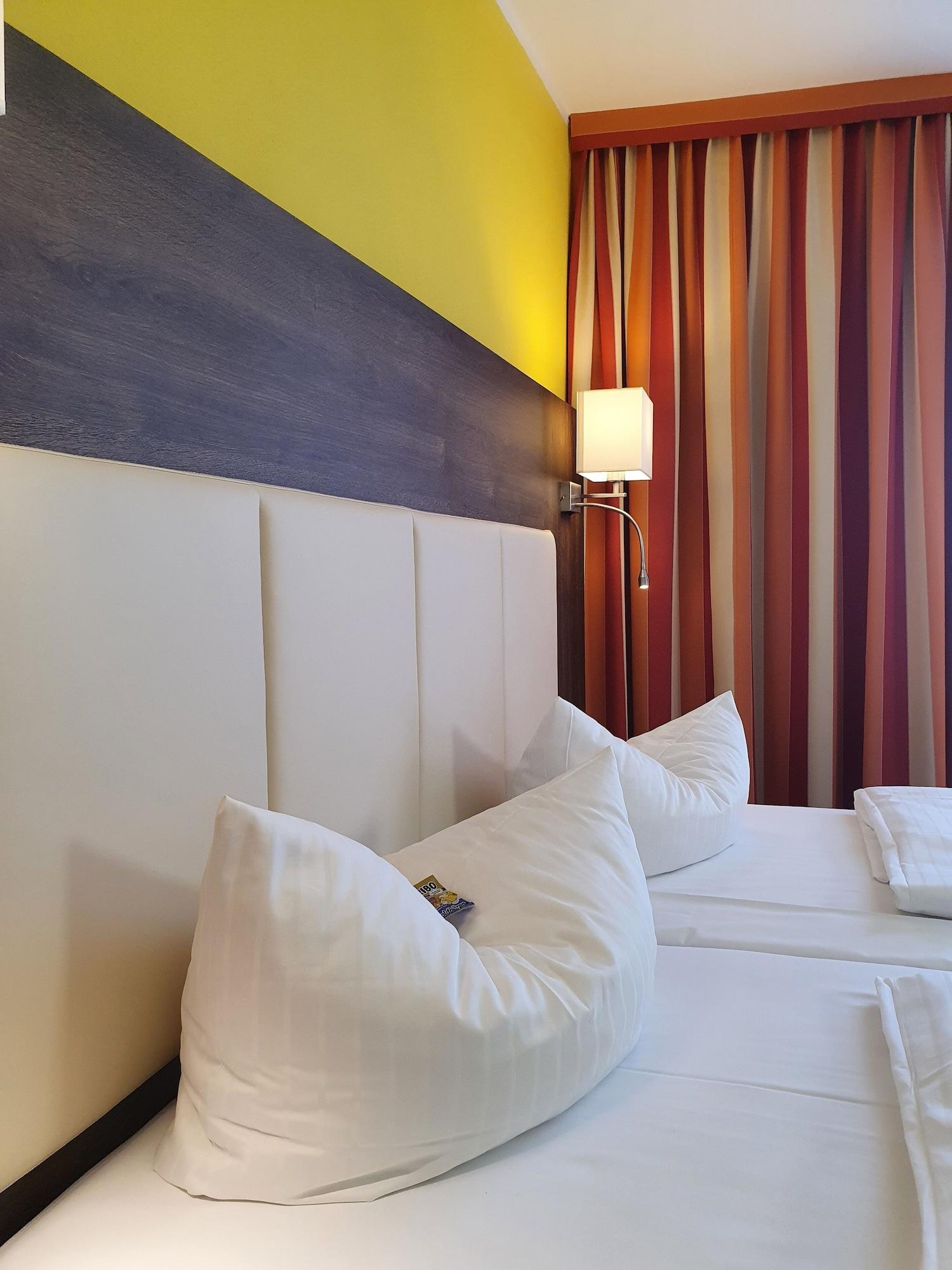 Invite Hotel Nuernberg City Ngoại thất bức ảnh