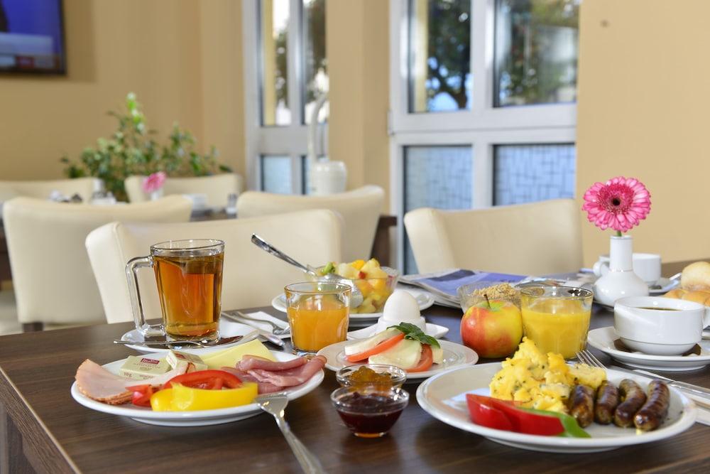 Invite Hotel Nuernberg City Ngoại thất bức ảnh