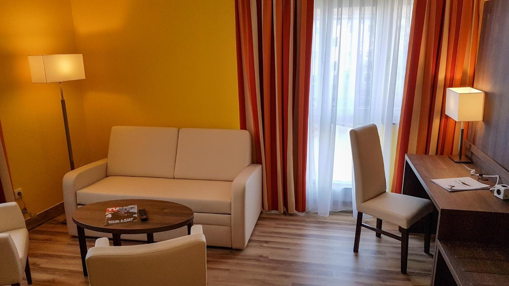 Invite Hotel Nuernberg City Ngoại thất bức ảnh